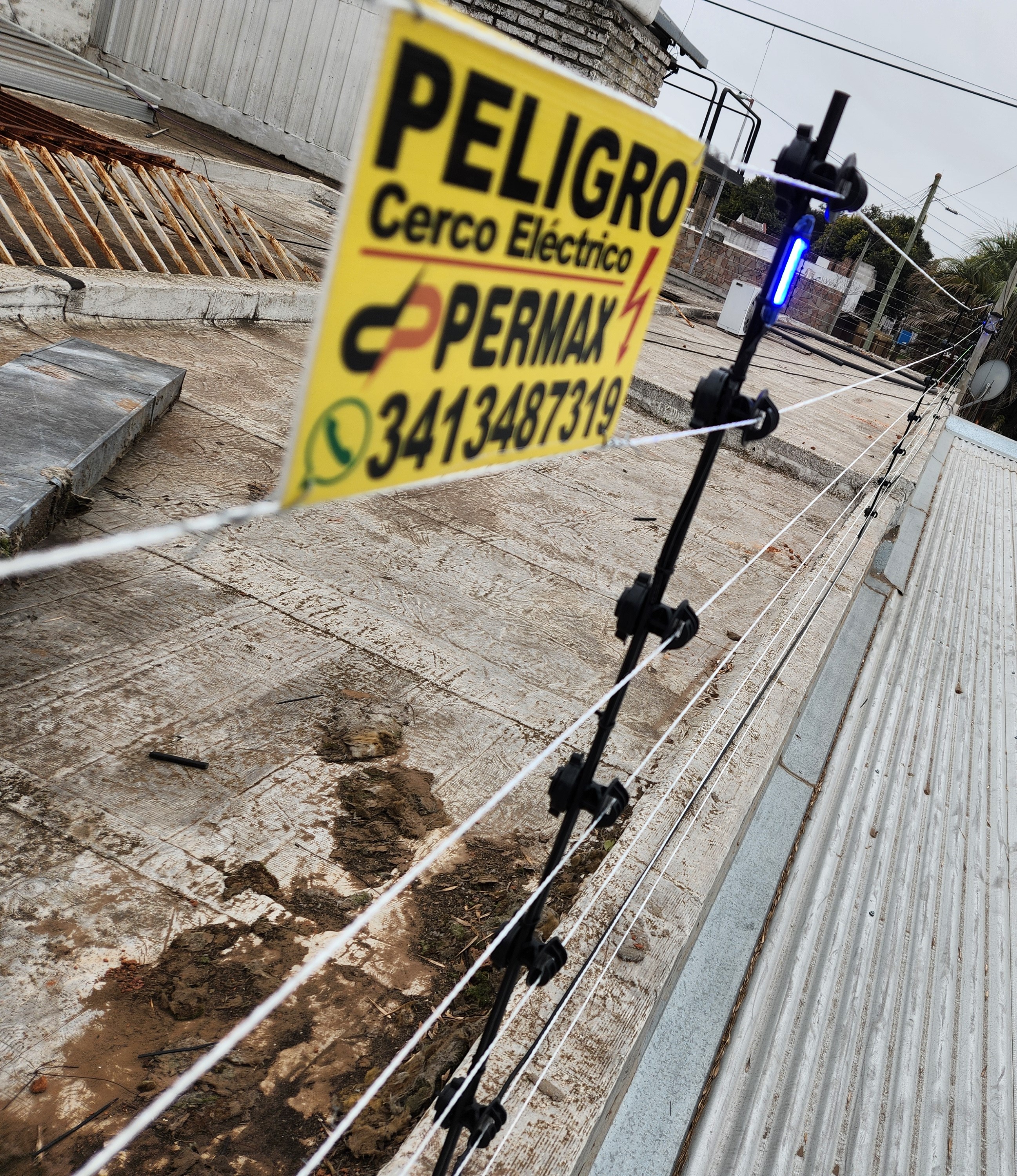 Cerco Eléctrico con Cartelería