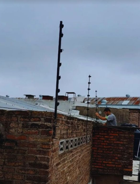 Cerco Eléctrico sobre Medianera